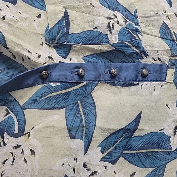 Soft Surroundings Gillian Tunic Blouse Floral-Size Medium - Picture 9 of 17
